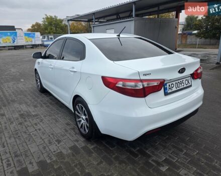 Белый Киа Рио, объемом двигателя 1.4 л и пробегом 288 тыс. км за 6500 $, фото 12 на Automoto.ua
