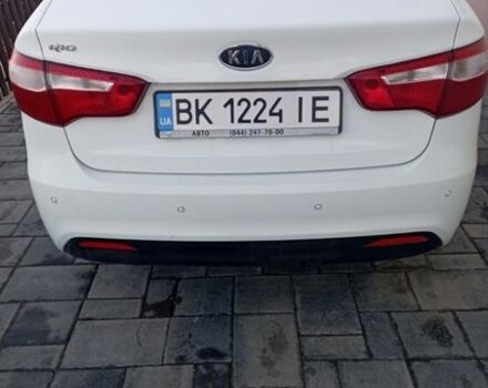 Білий Кіа Ріо, об'ємом двигуна 1.6 л та пробігом 150 тис. км за 7000 $, фото 17 на Automoto.ua