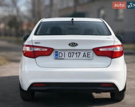 Белый Киа Рио, объемом двигателя 1.59 л и пробегом 221 тыс. км за 6000 $, фото 5 на Automoto.ua