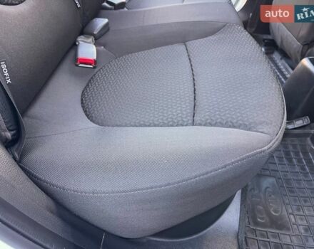 Білий Кіа Ріо, об'ємом двигуна 1.6 л та пробігом 48 тис. км за 10200 $, фото 22 на Automoto.ua