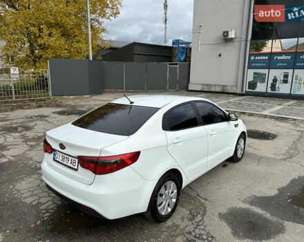 Киа Рио 2012 в Ивано-Франковске на Automoto.ua Белый Киа Рио, объемом двигателя 1.59 л и пробегом 149 тыс. км за 8000 $, фото 9 на Automoto.ua