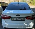 Белый Киа Рио, объемом двигателя 1.4 л и пробегом 129 тыс. км за 7500 $, фото 16 на Automoto.ua