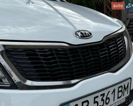Білий Кіа Ріо, об'ємом двигуна 1.6 л та пробігом 82 тис. км за 9600 $, фото 8 на Automoto.ua