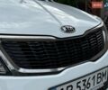 Білий Кіа Ріо, об'ємом двигуна 1.6 л та пробігом 82 тис. км за 9600 $, фото 8 на Automoto.ua