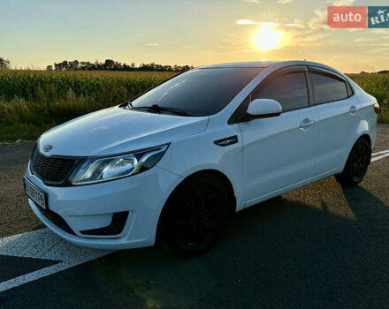 Білий Кіа Ріо, об'ємом двигуна 1.4 л та пробігом 142 тис. км за 6200 $, фото 8 на Automoto.ua