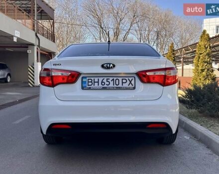 Білий Кіа Ріо, об'ємом двигуна 1.59 л та пробігом 48 тис. км за 10200 $, фото 4 на Automoto.ua
