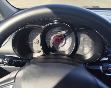 Белый Киа Рио, объемом двигателя 1.6 л и пробегом 198 тыс. км за 8000 $, фото 5 на Automoto.ua