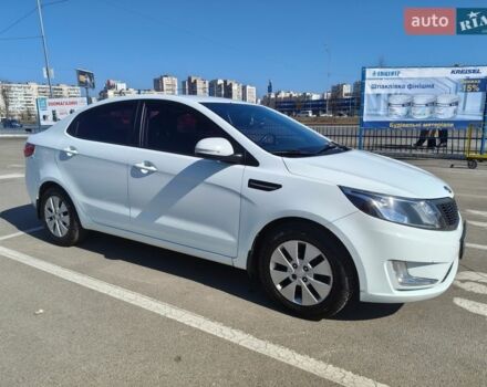 Белый Киа Рио, объемом двигателя 1.59 л и пробегом 124 тыс. км за 7700 $, фото 9 на Automoto.ua