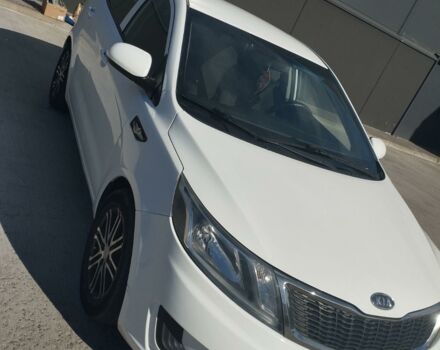 Белый Киа Рио, объемом двигателя 1.4 л и пробегом 177 тыс. км за 7500 $, фото 1 на Automoto.ua