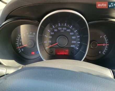 Белый Киа Рио, объемом двигателя 1.4 л и пробегом 224 тыс. км за 7200 $, фото 11 на Automoto.ua