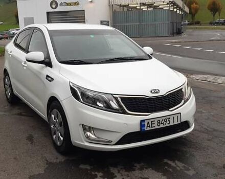 Белый Киа Рио, объемом двигателя 1.4 л и пробегом 175 тыс. км за 6900 $, фото 2 на Automoto.ua
