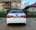 Белый Киа Рио, объемом двигателя 1.6 л и пробегом 135 тыс. км за 3000 $, фото 5 на Automoto.ua