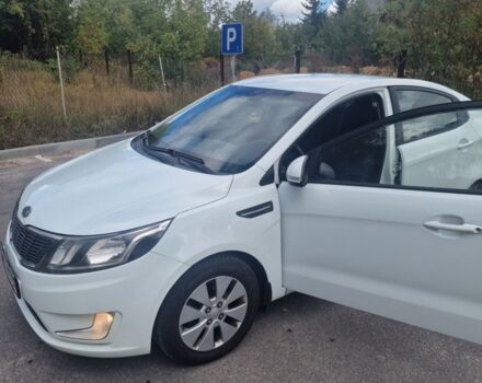 Белый Киа Рио, объемом двигателя 1.6 л и пробегом 152 тыс. км за 7769 $, фото 10 на Automoto.ua