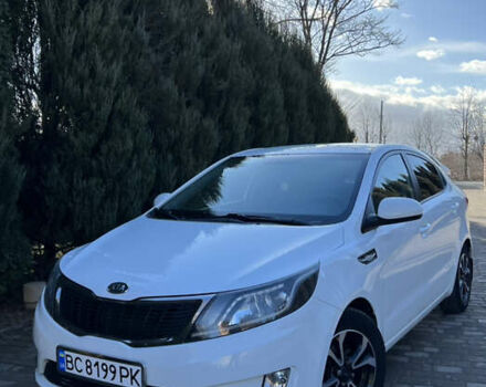 Белый Киа Рио, объемом двигателя 1.4 л и пробегом 143 тыс. км за 6500 $, фото 1 на Automoto.ua