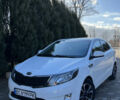 Белый Киа Рио, объемом двигателя 1.4 л и пробегом 143 тыс. км за 6500 $, фото 1 на Automoto.ua