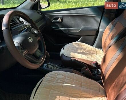 Белый Киа Рио, объемом двигателя 1.4 л и пробегом 131 тыс. км за 8999 $, фото 12 на Automoto.ua