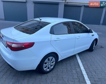 Білий Кіа Ріо, об'ємом двигуна 1.4 л та пробігом 171 тис. км за 6800 $, фото 9 на Automoto.ua