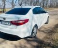 Білий Кіа Ріо, об'ємом двигуна 1.4 л та пробігом 225 тис. км за 6300 $, фото 2 на Automoto.ua