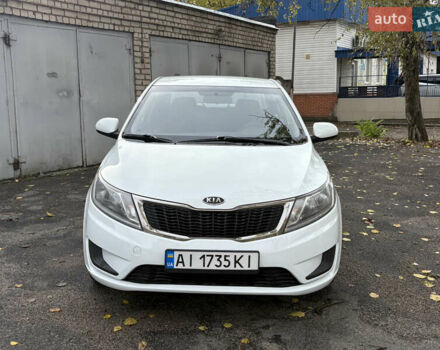 Кіа Ріо 2012 у Никополе на Automoto.ua Білий Кіа Ріо, об'ємом двигуна 1.4 л та пробігом 168 тис. км за 7500 $, фото 2 на Automoto.ua