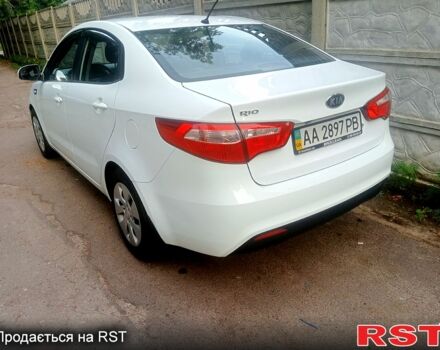 Белый Киа Рио, объемом двигателя 1.4 л и пробегом 81 тыс. км за 8999 $, фото 4 на Automoto.ua