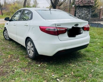 Білий Кіа Ріо, об'ємом двигуна 1.6 л та пробігом 280 тис. км за 8304 $, фото 2 на Automoto.ua