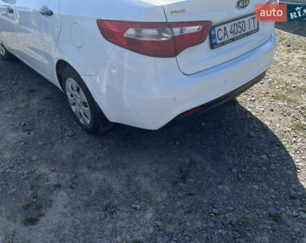 Белый Киа Рио, объемом двигателя 1.4 л и пробегом 41 тыс. км за 8700 $, фото 5 на Automoto.ua