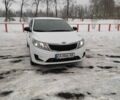 Белый Киа Рио, объемом двигателя 1.4 л и пробегом 98 тыс. км за 8600 $, фото 1 на Automoto.ua
