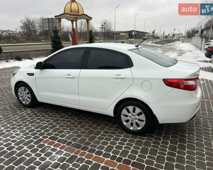 Белый Киа Рио, объемом двигателя 1.6 л и пробегом 42 тыс. км за 9600 $, фото 24 на Automoto.ua