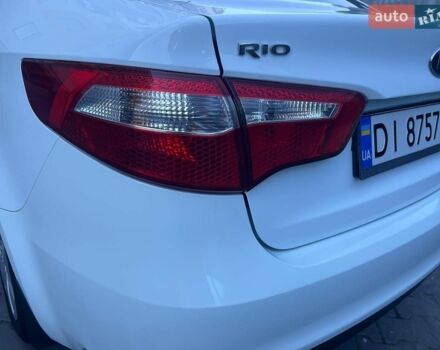 Білий Кіа Ріо, об'ємом двигуна 1.4 л та пробігом 171 тис. км за 6800 $, фото 7 на Automoto.ua
