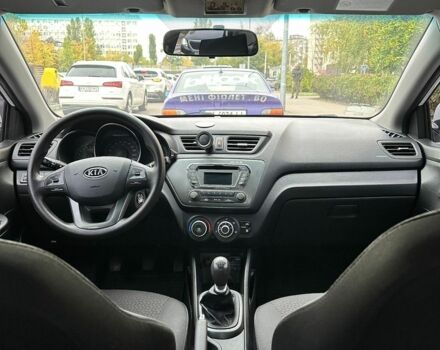 Білий Кіа Ріо, об'ємом двигуна 1.4 л та пробігом 118 тис. км за 6899 $, фото 6 на Automoto.ua