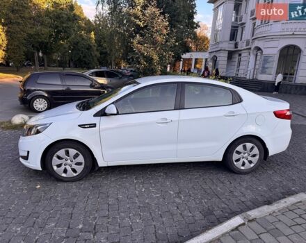 Белый Киа Рио, объемом двигателя 1.4 л и пробегом 81 тыс. км за 7499 $, фото 4 на Automoto.ua
