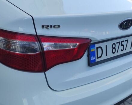 Білий Кіа Ріо, об'ємом двигуна 1.4 л та пробігом 168 тис. км за 6800 $, фото 5 на Automoto.ua