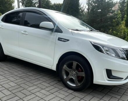 Белый Киа Рио, объемом двигателя 1.4 л и пробегом 290 тыс. км за 6300 $, фото 13 на Automoto.ua