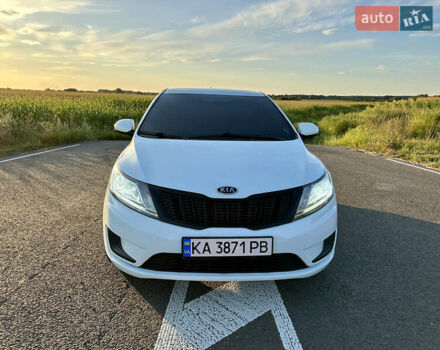 Білий Кіа Ріо, об'ємом двигуна 1.4 л та пробігом 142 тис. км за 6200 $, фото 6 на Automoto.ua