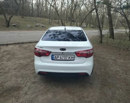 Білий Кіа Ріо, об'ємом двигуна 1.4 л та пробігом 158 тис. км за 6500 $, фото 6 на Automoto.ua