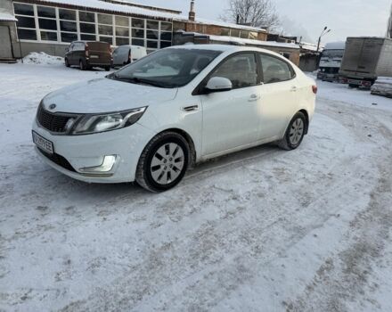 Білий Кіа Ріо, об'ємом двигуна 1.6 л та пробігом 196 тис. км за 7800 $, фото 1 на Automoto.ua