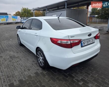 Білий Кіа Ріо, об'ємом двигуна 1.4 л та пробігом 288 тис. км за 6500 $, фото 12 на Automoto.ua