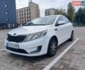 Білий Кіа Ріо, об'ємом двигуна 1.4 л та пробігом 230 тис. км за 5300 $, фото 12 на Automoto.ua