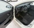 Білий Кіа Ріо, об'ємом двигуна 1.6 л та пробігом 196 тис. км за 7800 $, фото 5 на Automoto.ua