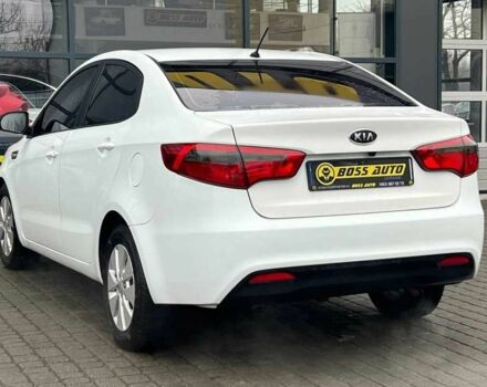 Белый Киа Рио, объемом двигателя 1.6 л и пробегом 150 тыс. км за 7100 $, фото 4 на Automoto.ua