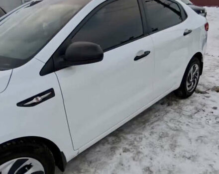 Белый Киа Рио, объемом двигателя 1.4 л и пробегом 120 тыс. км за 6200 $, фото 2 на Automoto.ua