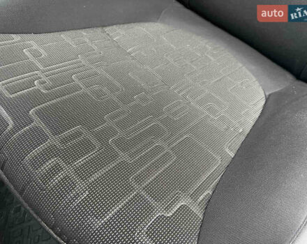 Белый Киа Рио, объемом двигателя 1.6 л и пробегом 42 тыс. км за 9600 $, фото 54 на Automoto.ua