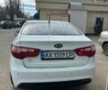 Белый Киа Рио, объемом двигателя 1.4 л и пробегом 315 тыс. км за 4999 $, фото 6 на Automoto.ua