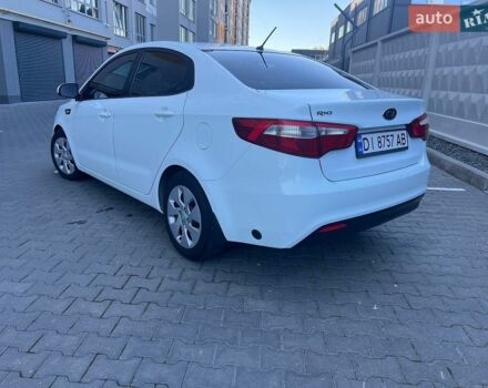 Білий Кіа Ріо, об'ємом двигуна 1.4 л та пробігом 171 тис. км за 6800 $, фото 4 на Automoto.ua