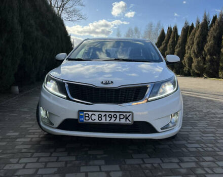 Белый Киа Рио, объемом двигателя 1.4 л и пробегом 143 тыс. км за 6500 $, фото 53 на Automoto.ua