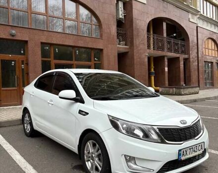 Білий Кіа Ріо, об'ємом двигуна 1.6 л та пробігом 91 тис. км за 8600 $, фото 7 на Automoto.ua