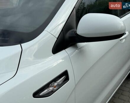 Белый Киа Рио, объемом двигателя 1.6 л и пробегом 82 тыс. км за 9600 $, фото 18 на Automoto.ua