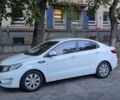 Белый Киа Рио, объемом двигателя 1.6 л и пробегом 160 тыс. км за 8000 $, фото 1 на Automoto.ua