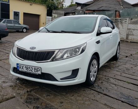 Белый Киа Рио, объемом двигателя 1.6 л и пробегом 172 тыс. км за 5946 $, фото 5 на Automoto.ua