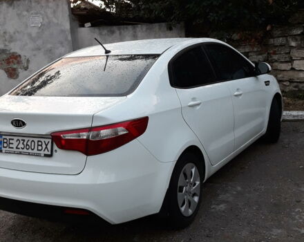 Білий Кіа Ріо, об'ємом двигуна 1.4 л та пробігом 99 тис. км за 9700 $, фото 2 на Automoto.ua